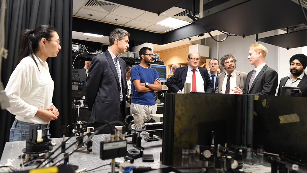 Visite de l'Umi Cintra à Singapour