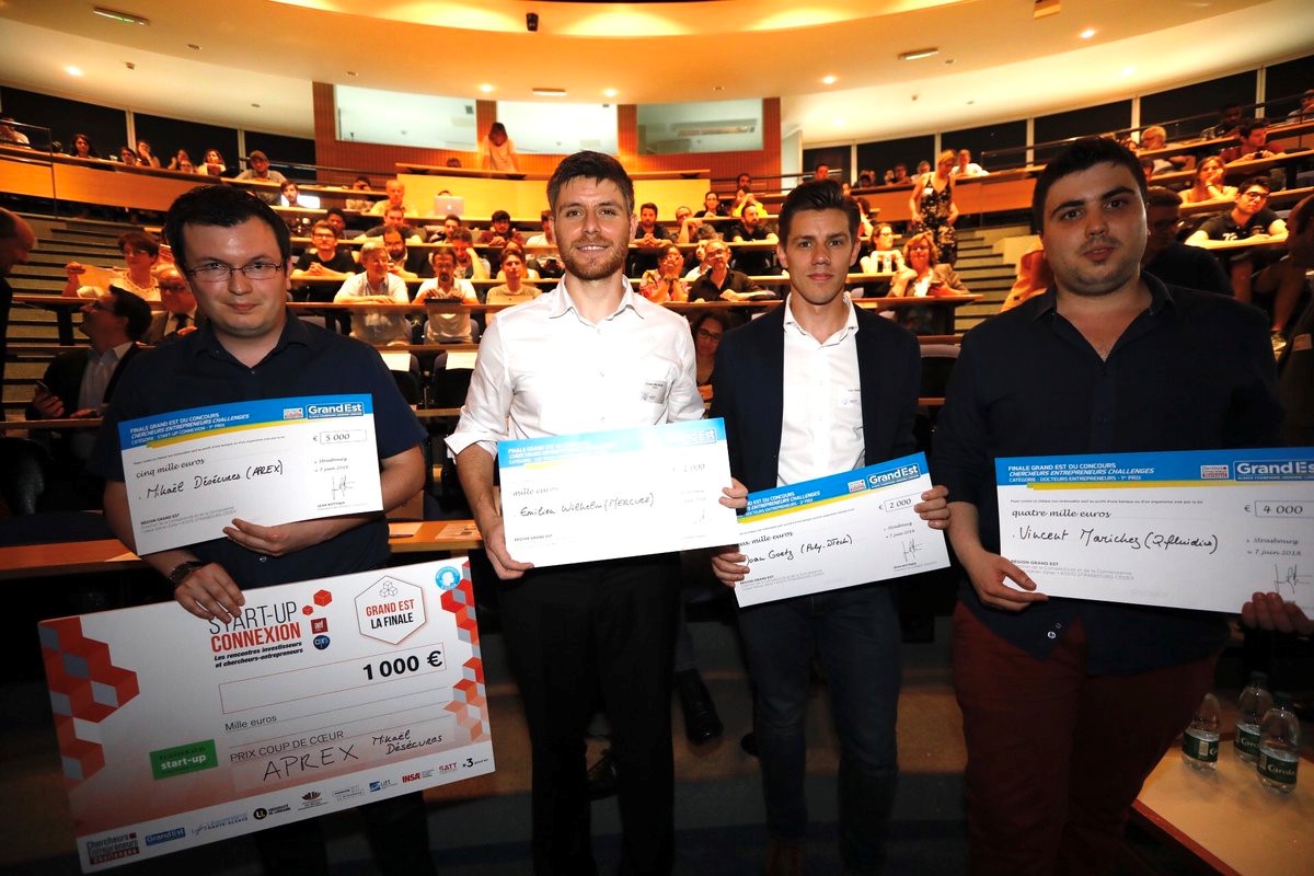Photo des laur&eacute;ats du concours Chercheurs-entrepreneurs challenge