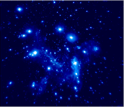 Au centre de l&rsquo;image : Sagittarius A* et son amas d&rsquo;&eacute;toiles