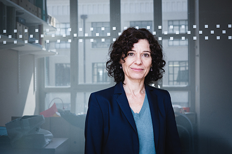 Val&eacute;rie Castellani